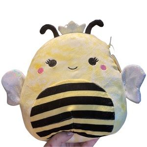 BNWT Squishmallows Sunny the Bumblebee 8” Queen Bee Yellow and Black